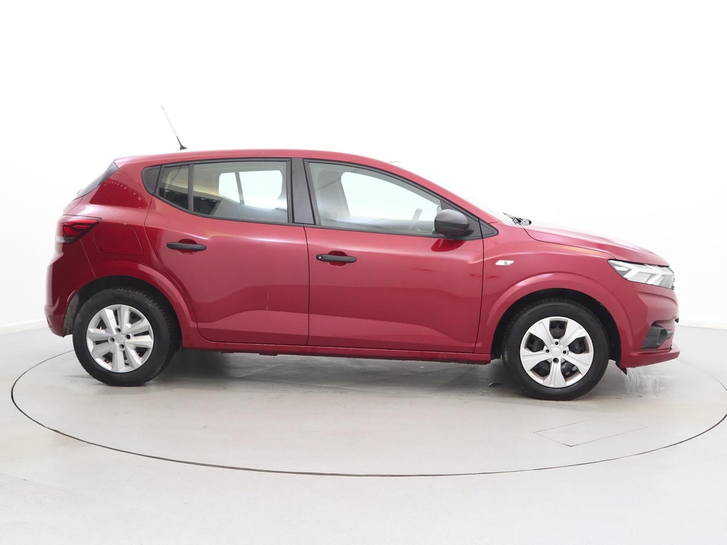 Used Dacia Sandero 2022 for sale - 76587947: Photo 8