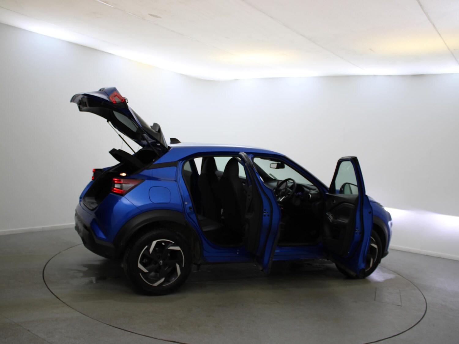 Used Nissan Other 2024 for sale - 77687103: Photo 31