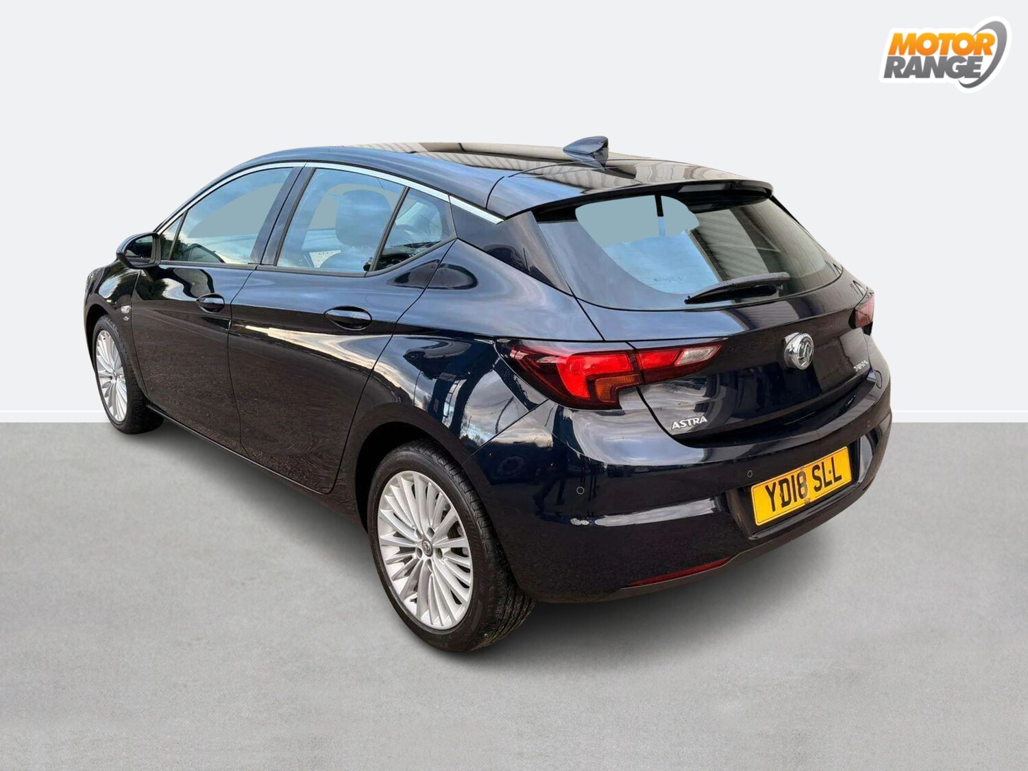 Used Vauxhall Astra 2018 for sale - 78052845: Photo 5