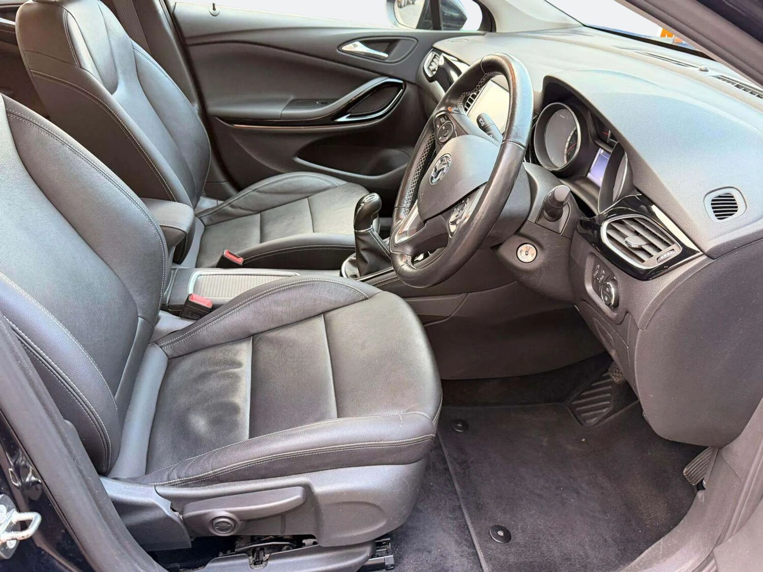 Used Vauxhall Astra 2018 for sale - 78052845: Photo 9