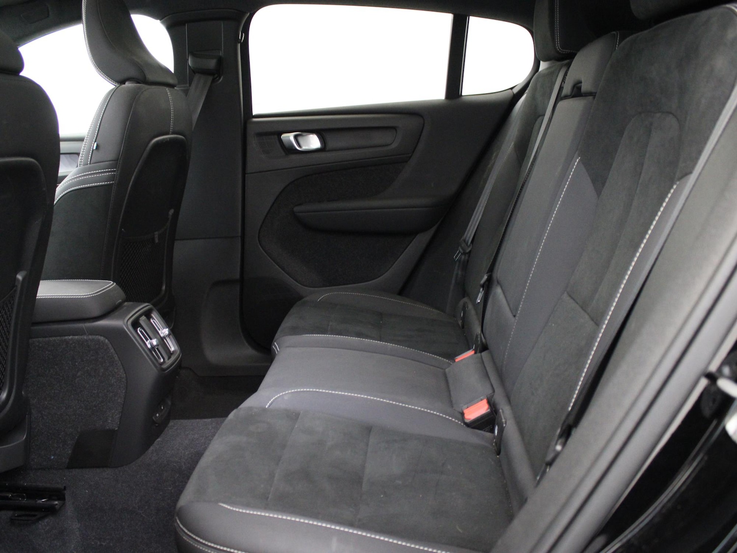 Used Volvo C40 2022 for sale - 77011511: Photo 11