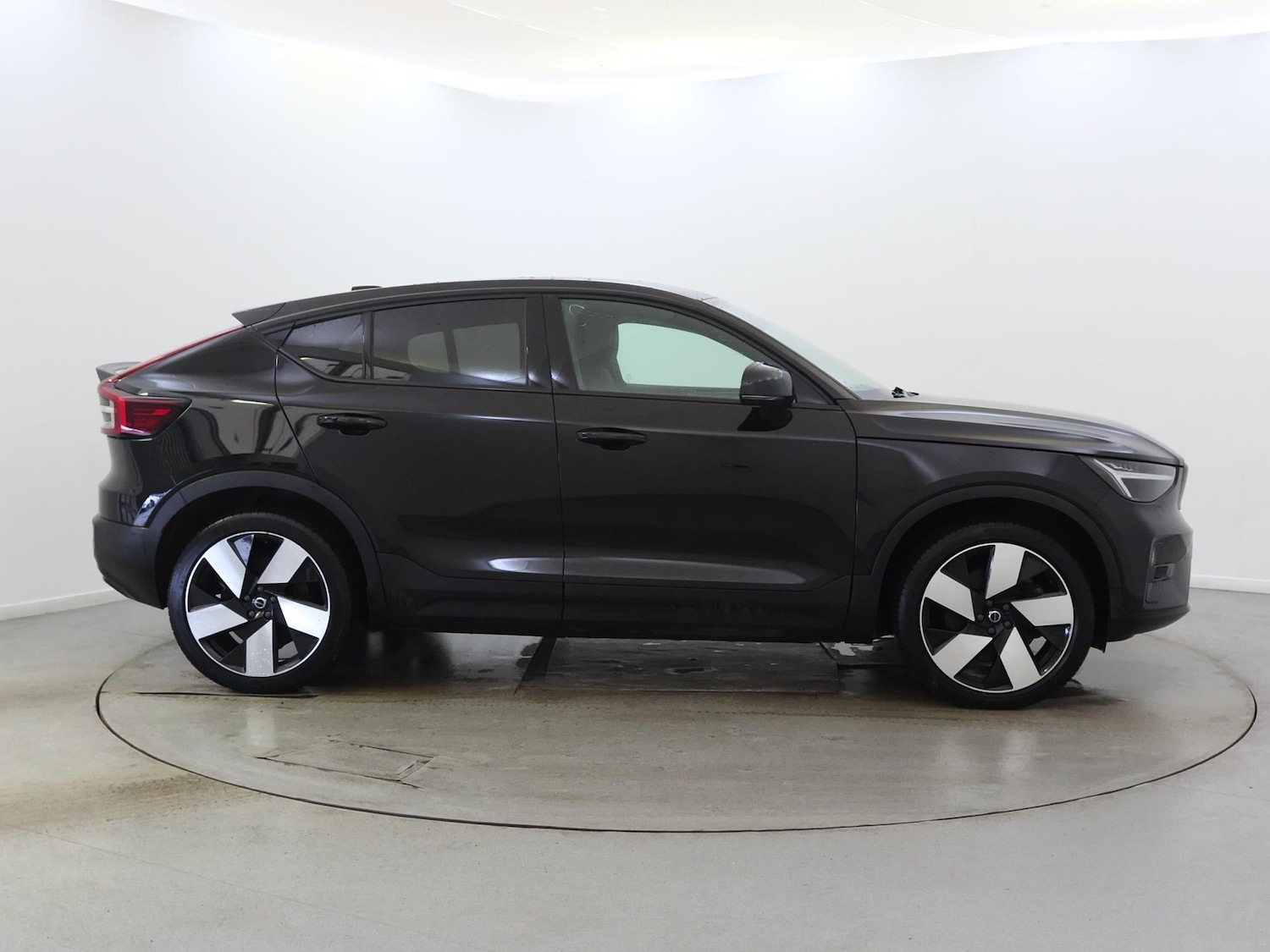 Used Volvo C40 2022 for sale - 77011511: Photo 8