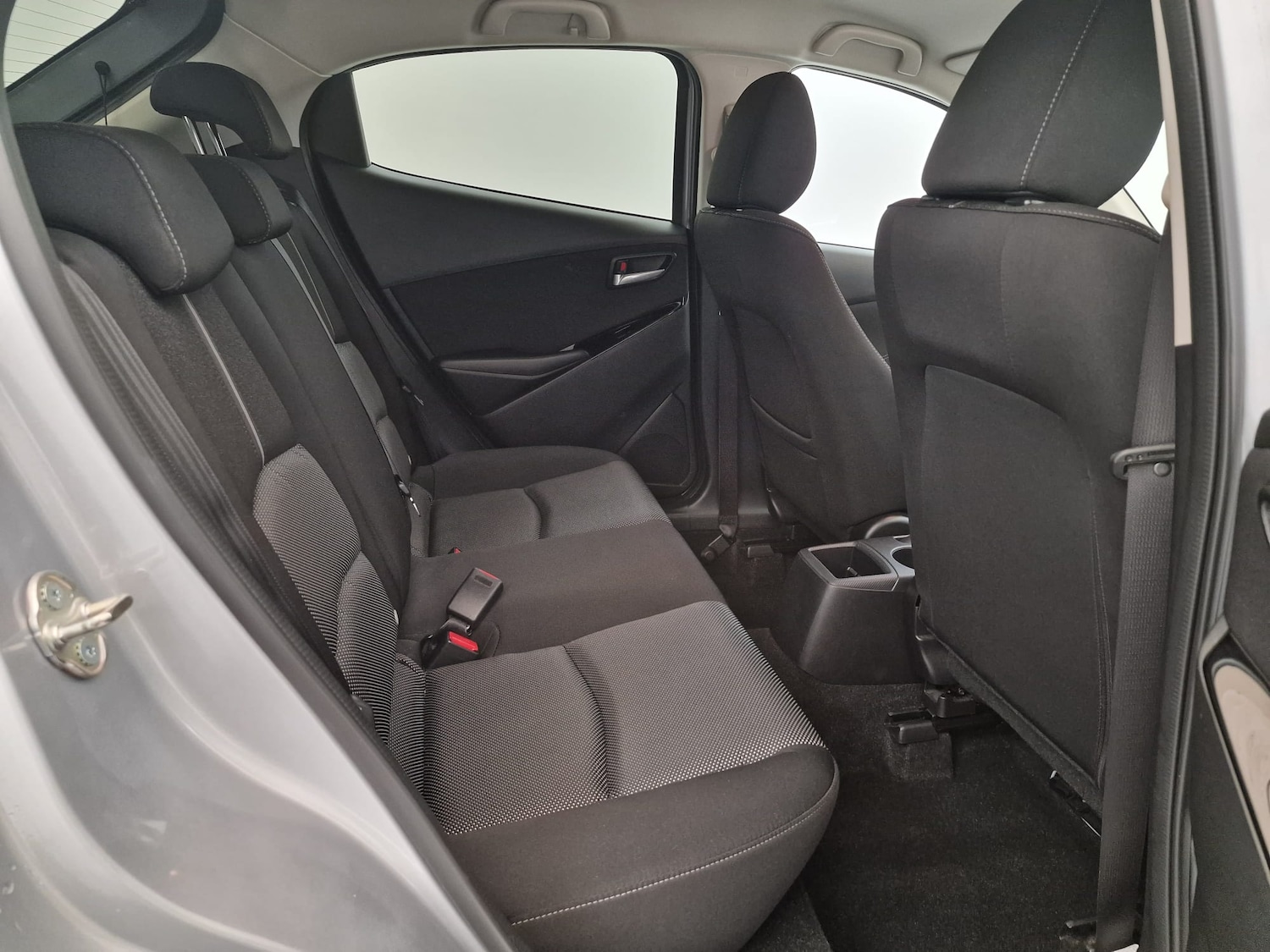 Used Mazda Mazda2 2018 for sale - 76353305: Photo 14
