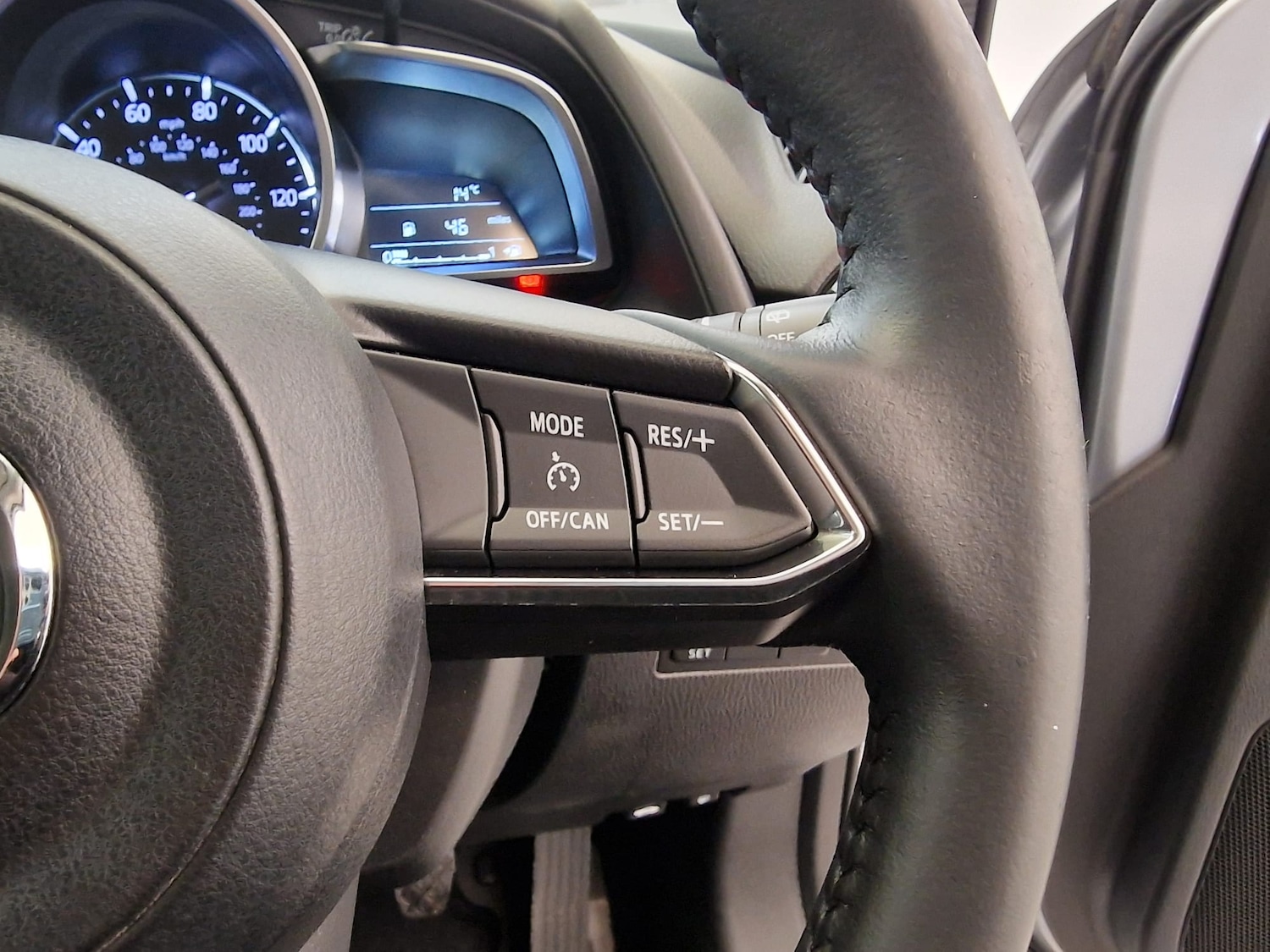 Used Mazda Mazda2 2018 for sale - 76353305: Photo 28