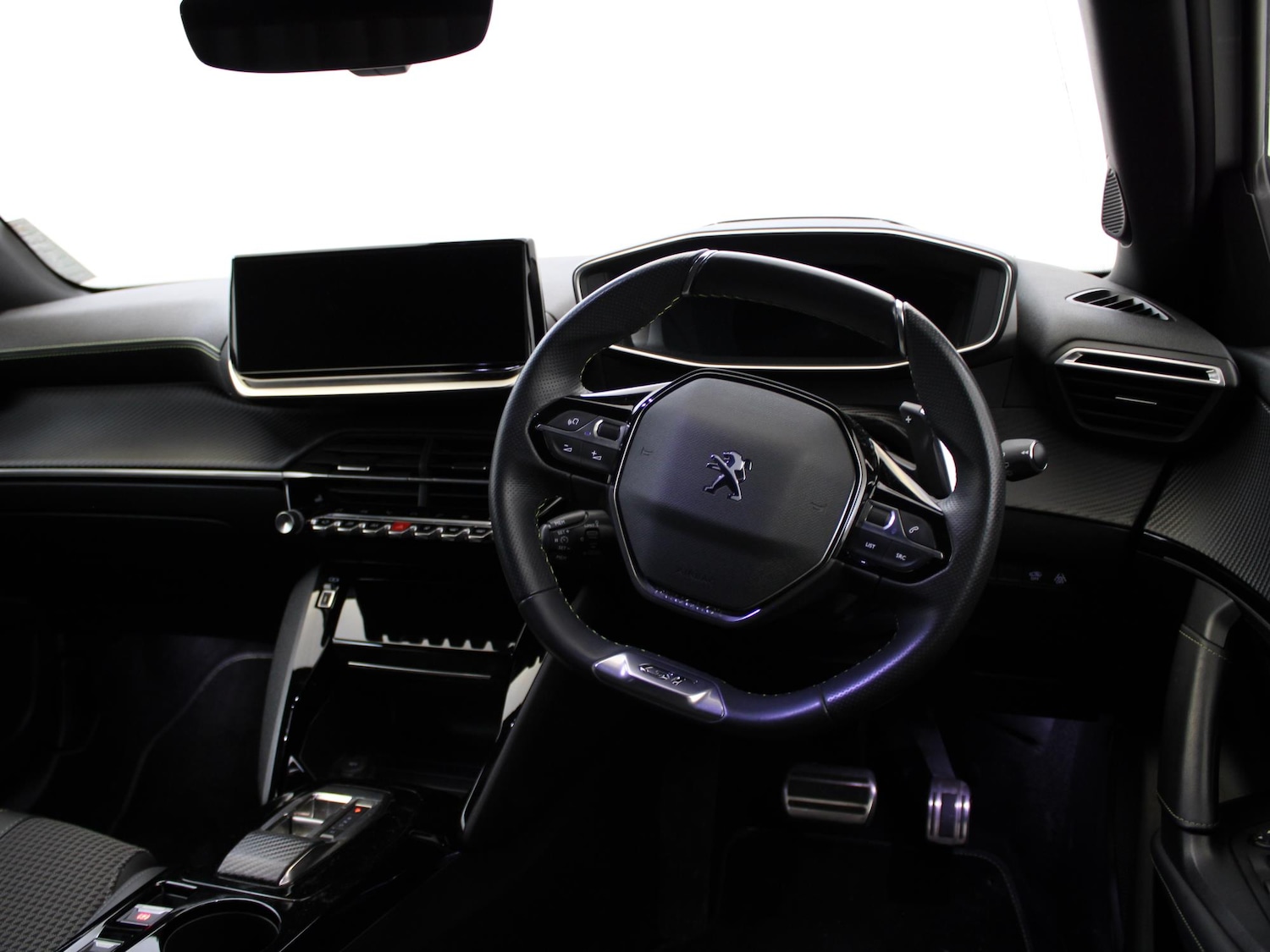 Used Peugeot 2008 2022 for sale - 77973305: Photo 14