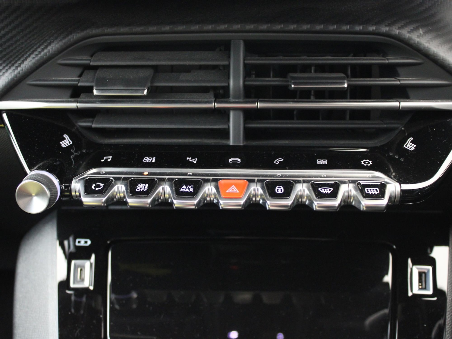 Used Peugeot 2008 2022 for sale - 77973305: Photo 23