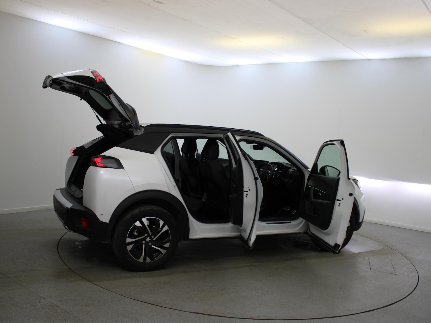 Used Peugeot 2008 2022 for sale - 77973305: Photo 37