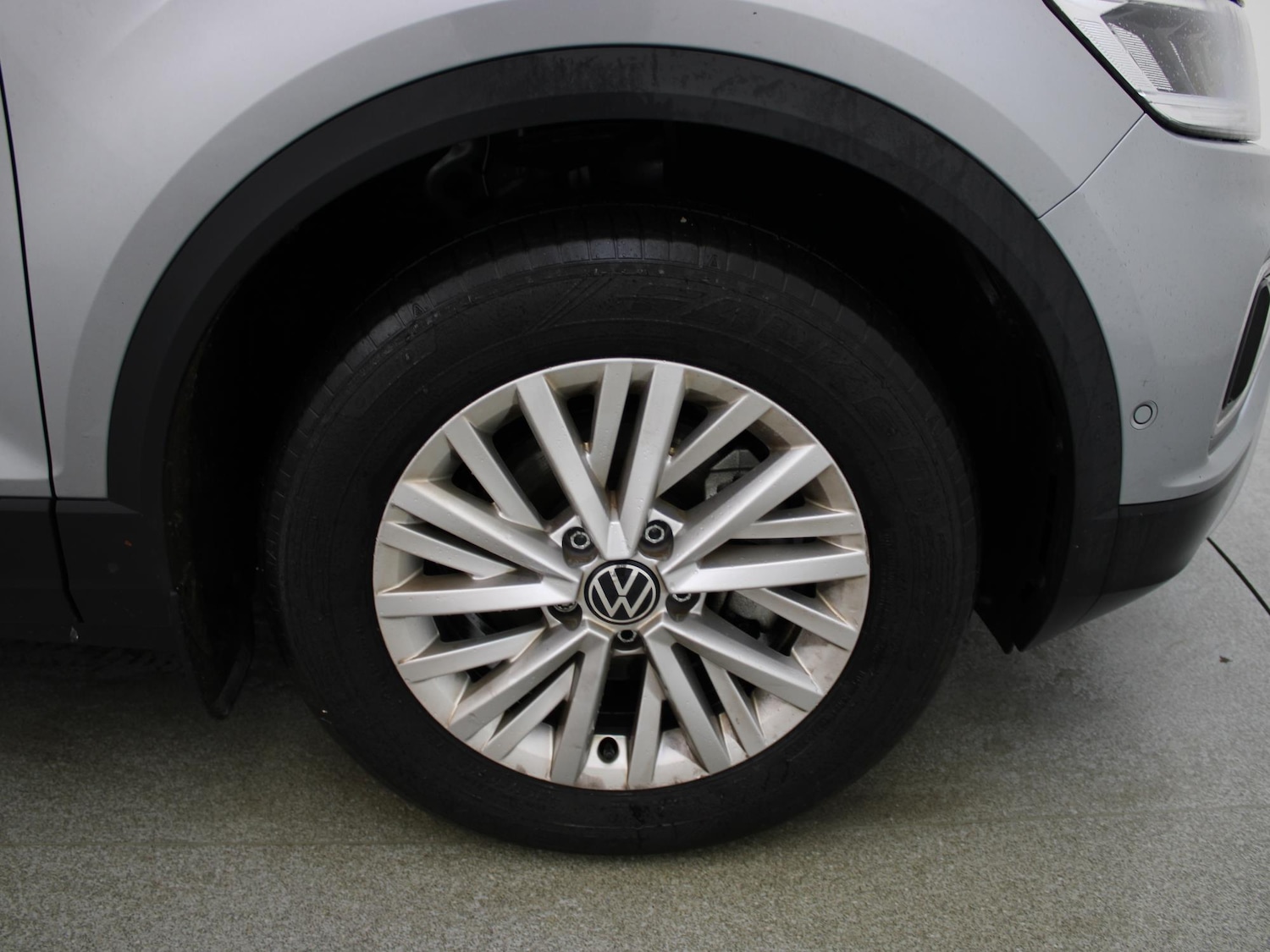 Used Volkswagen T-Roc 2023 for sale - 76916451: Photo 39