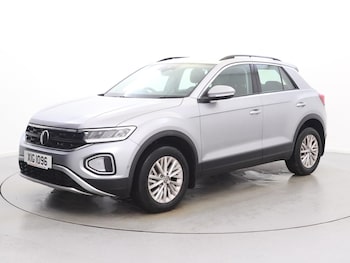 Used Volkswagen T-Roc 2023 for sale - 76916451: Photo