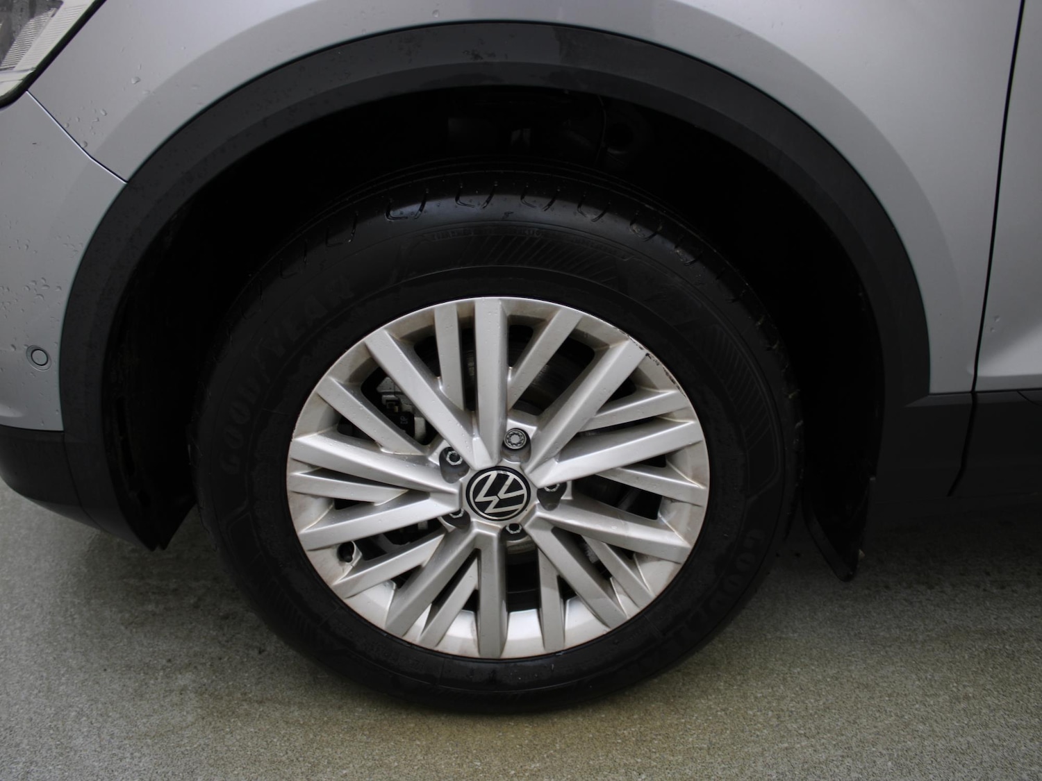 Used Volkswagen T-Roc 2023 for sale - 76916451: Photo 42