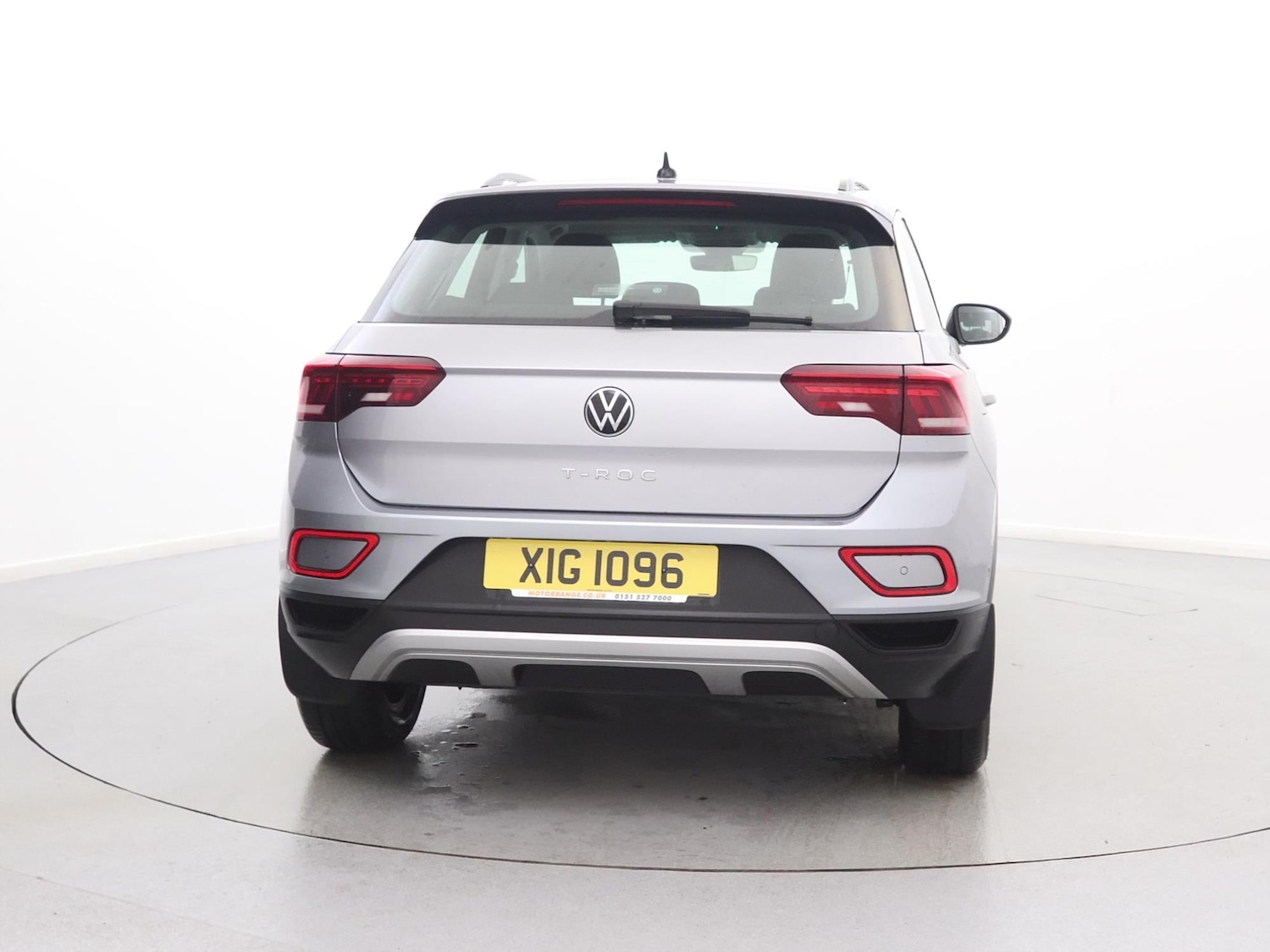Used Volkswagen T-Roc 2023 for sale - 76916451: Photo 6