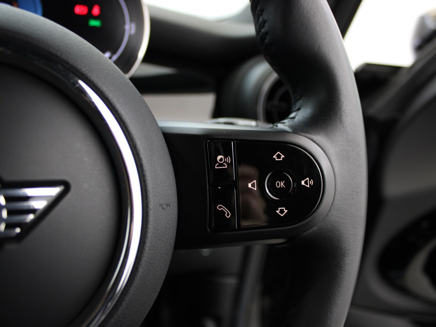 Used MINI Hatch 2021 for sale - 76442696: Photo 36