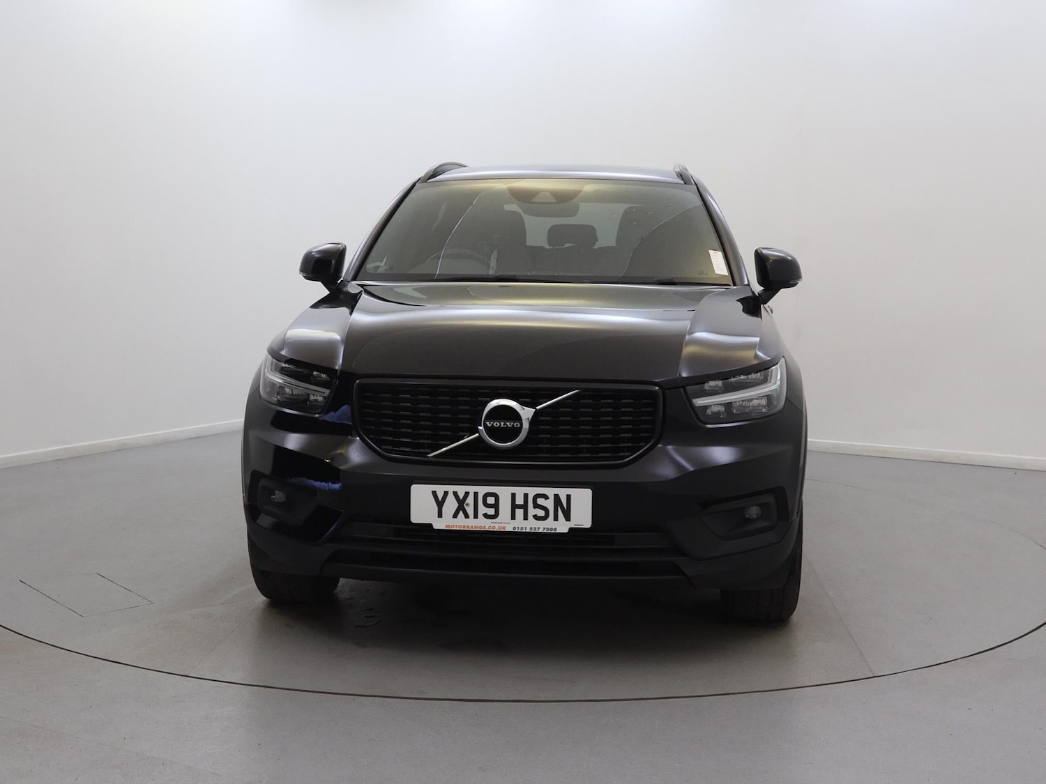 Used Volvo XC40 2019 for sale - 76390930: Photo 2
