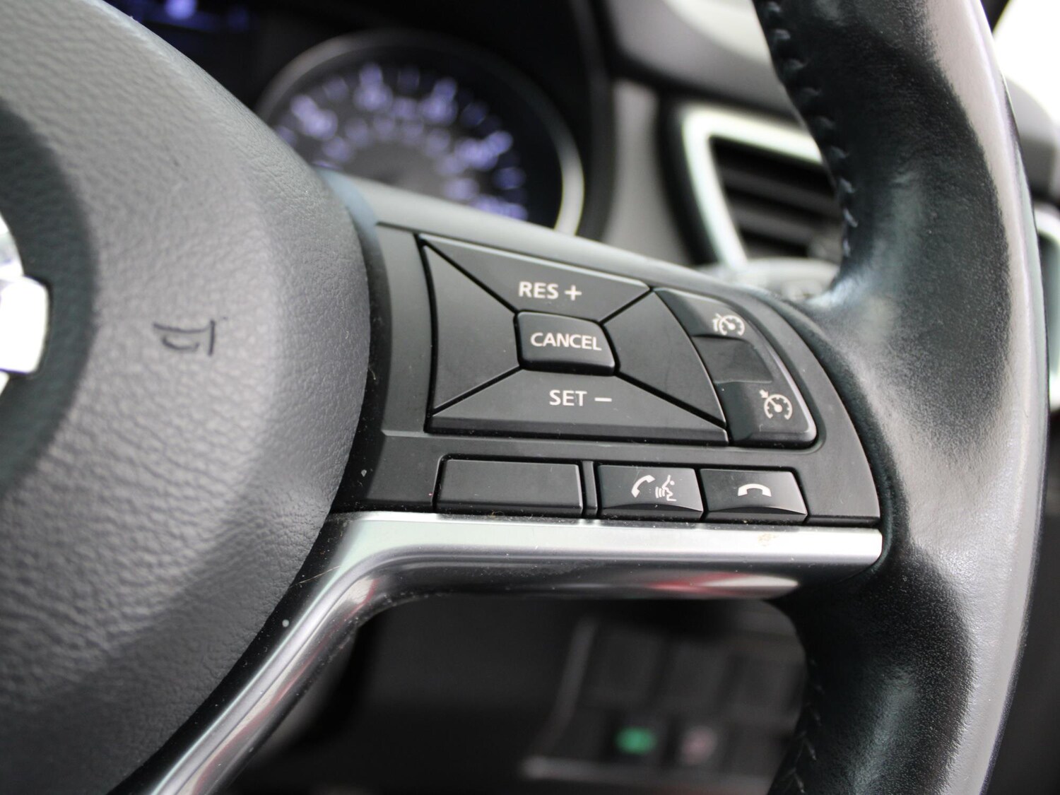 Used Nissan Qashqai 2017 for sale - 77443870: Photo 28