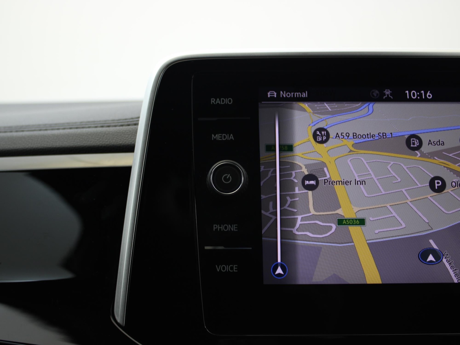 Used Volkswagen T-Roc 2025 for sale - 77687007: Photo 24