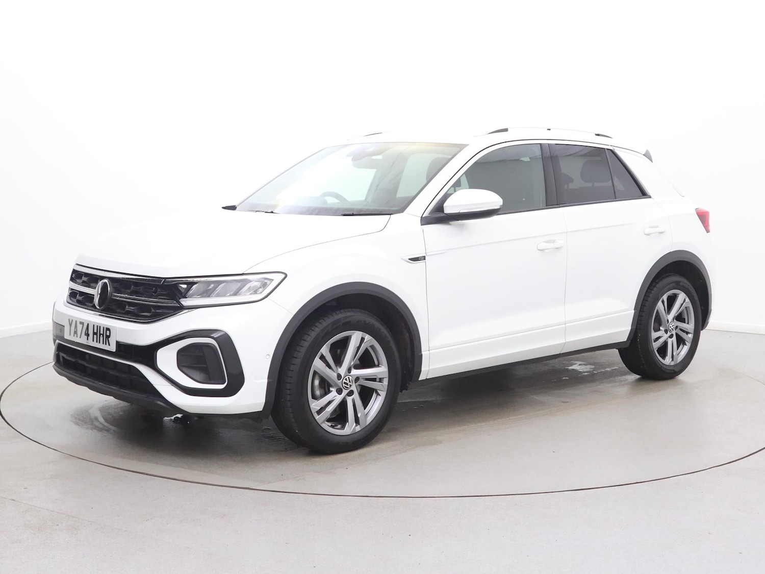 Used Volkswagen T-Roc 2025 for sale - 77687007: Photo 3