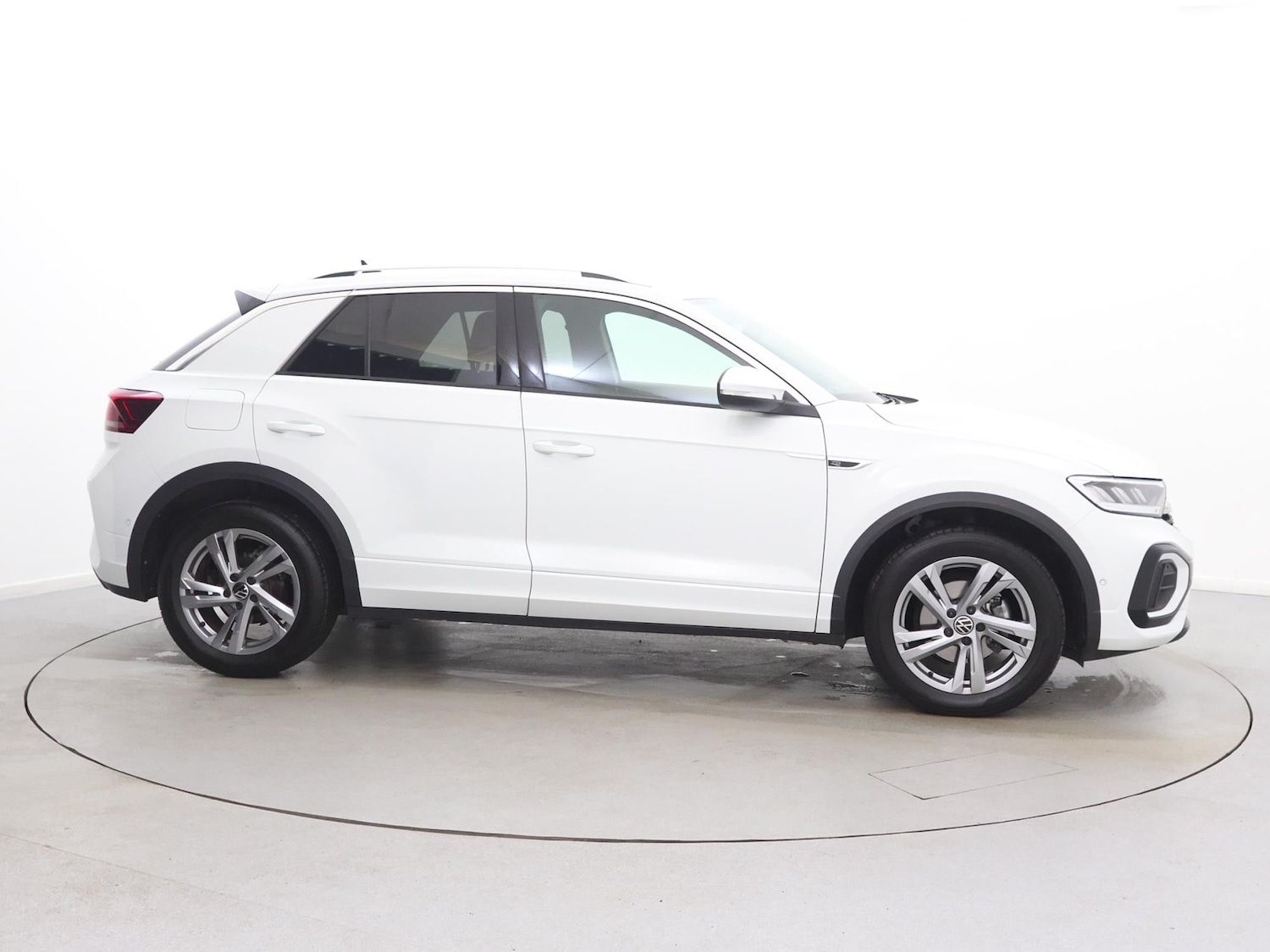 Used Volkswagen T-Roc 2025 for sale - 77687007: Photo 8