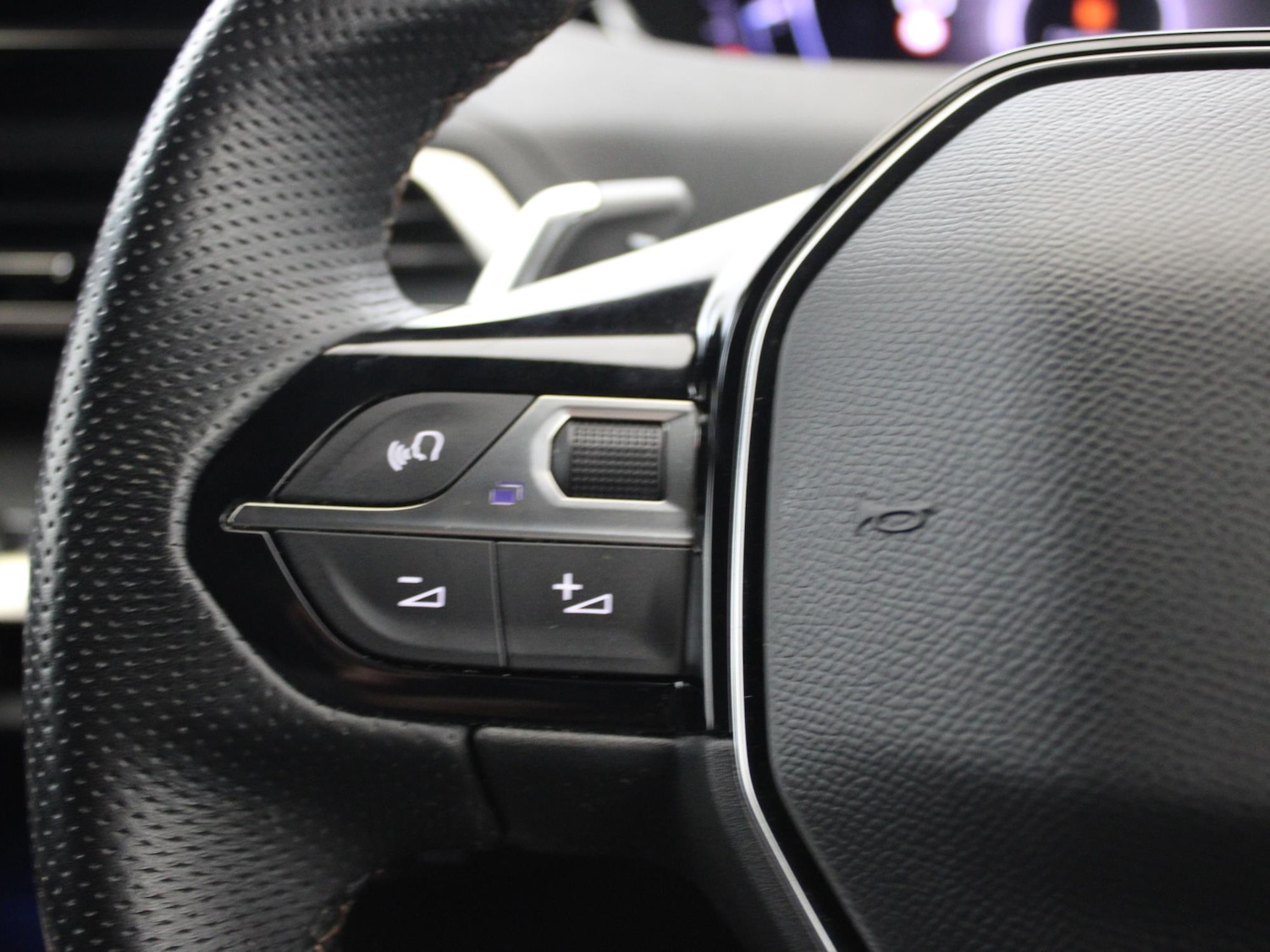 Used Peugeot 5008 2022 for sale - 78065193: Photo 16