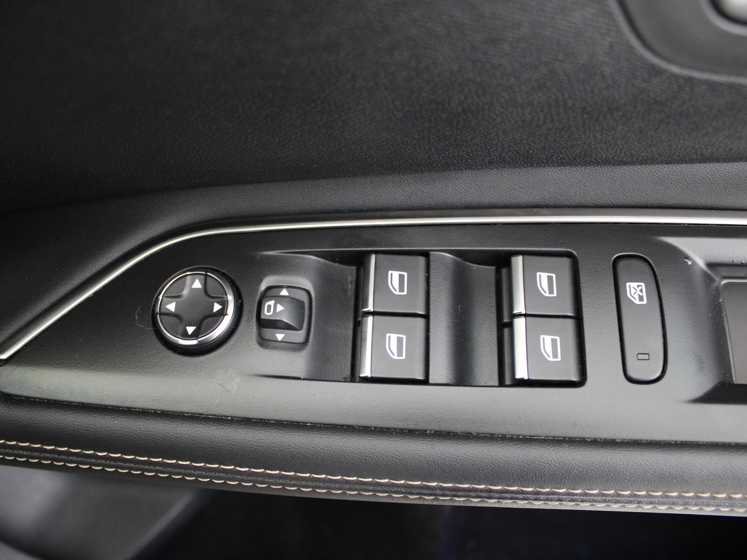 Used Peugeot 5008 2022 for sale - 78065193: Photo 29