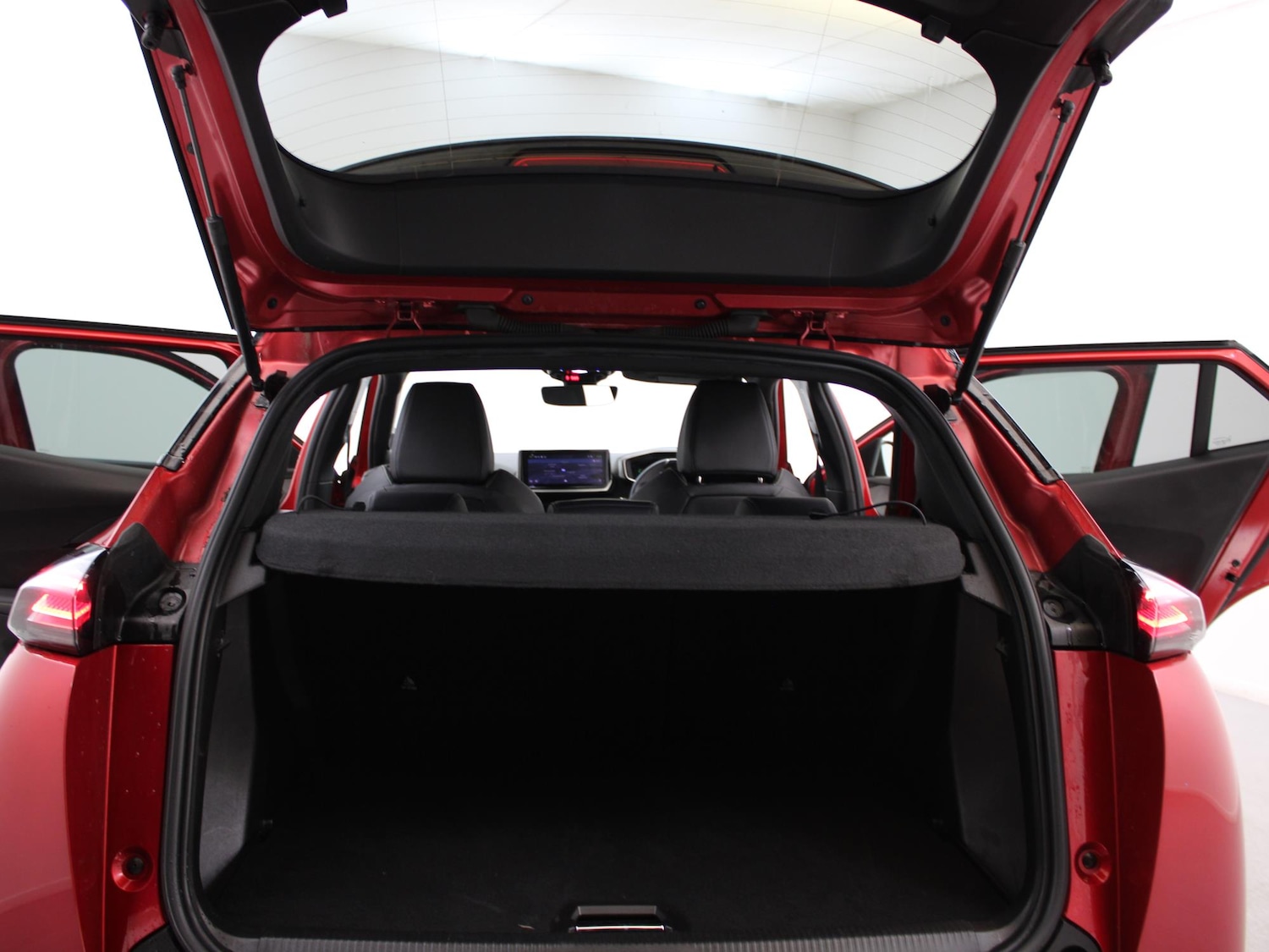 Used Peugeot 2008 2023 for sale - 76637024: Photo 39