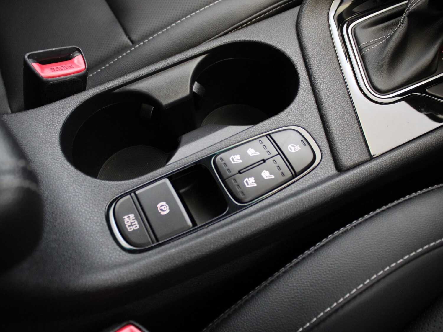 Used Kia Niro 2021 for sale - 76128318: Photo 32