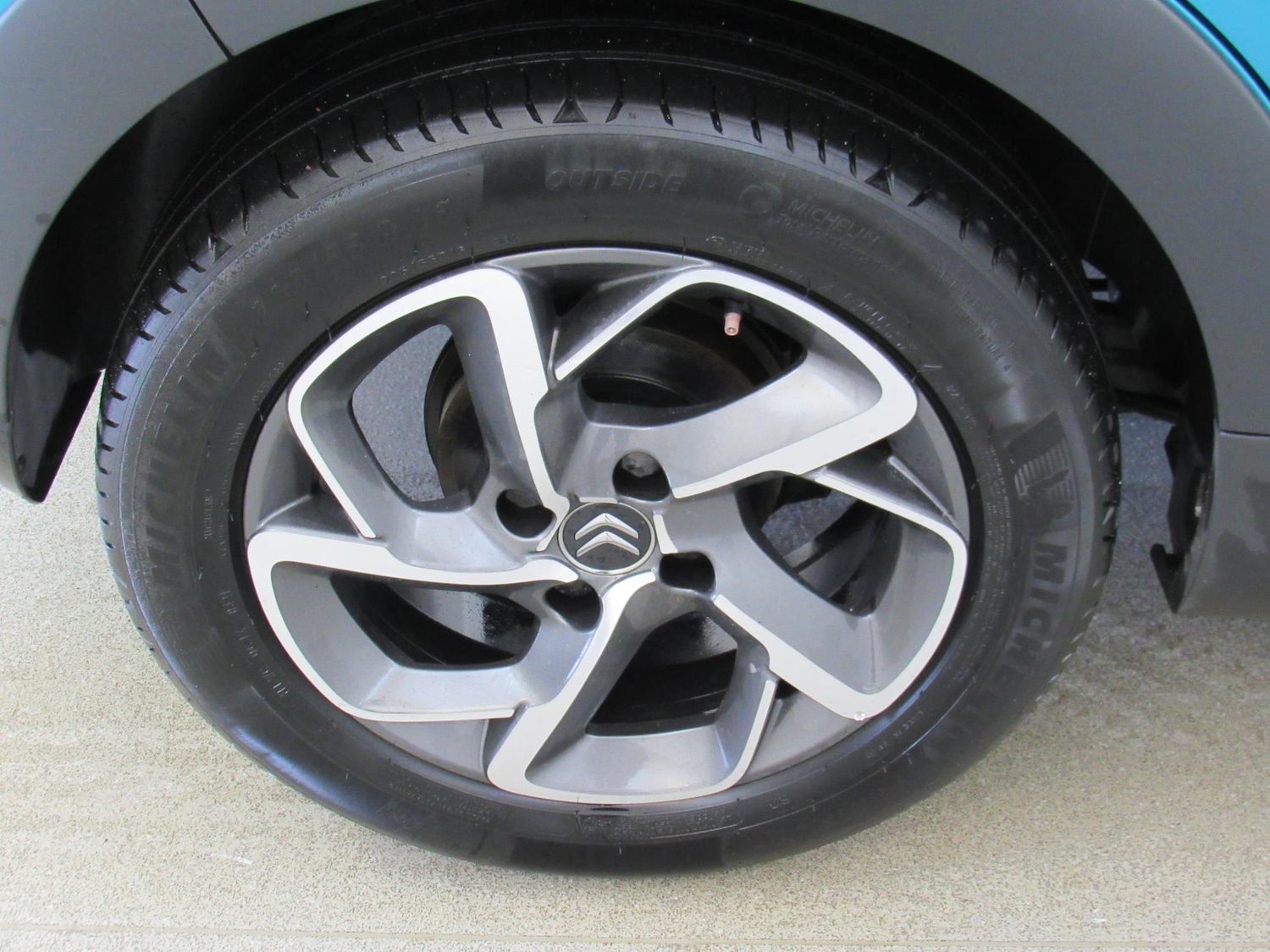 Vehicle 29
