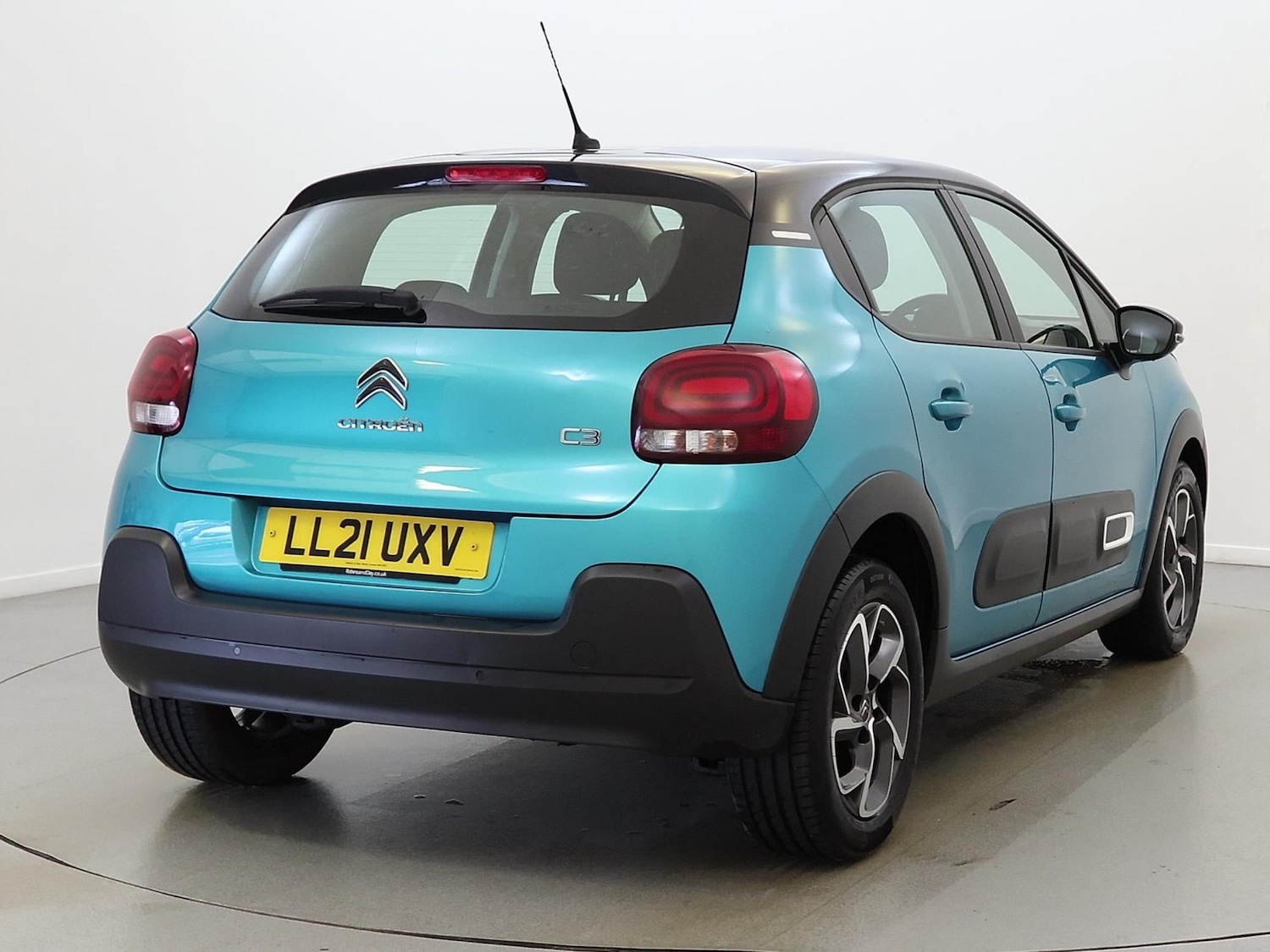 Vehicle 5