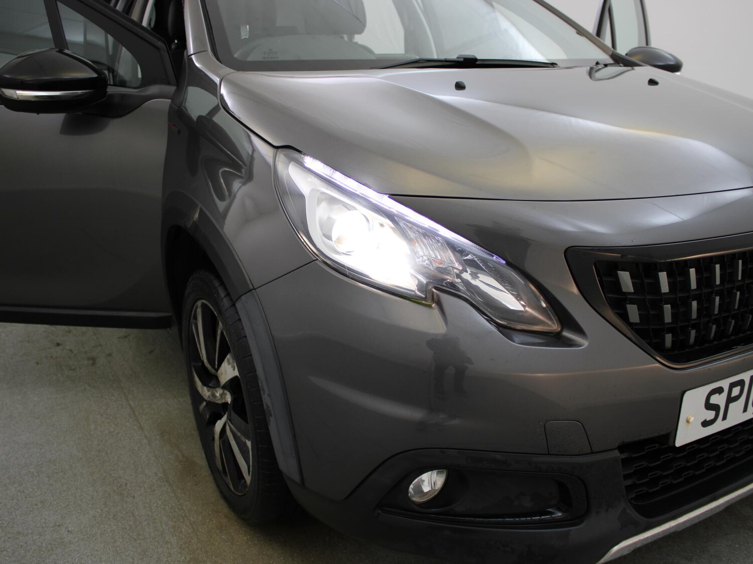 Used Peugeot 2008 2018 for sale - 77472823: Photo 32