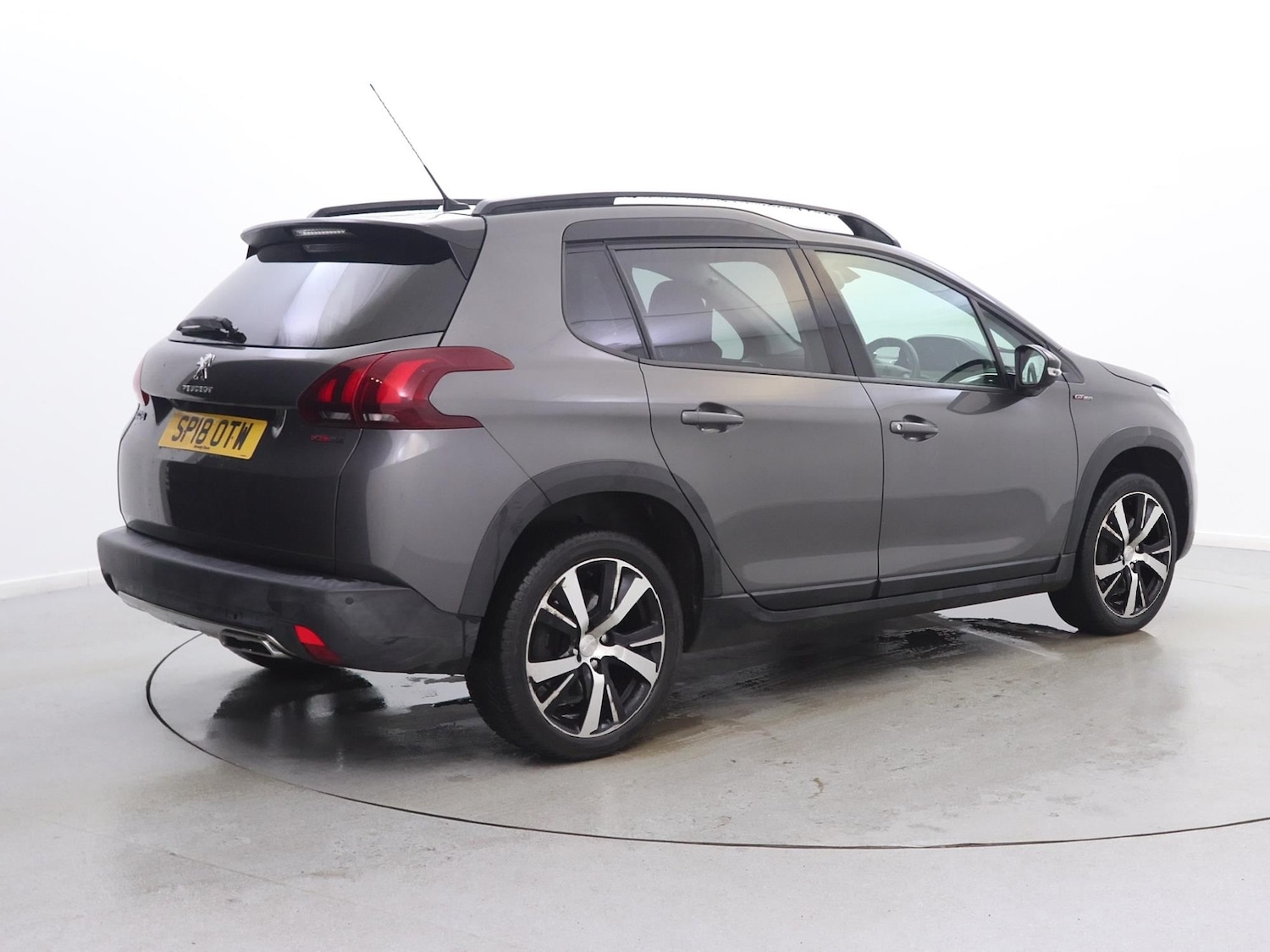 Used Peugeot 2008 2018 for sale - 77472823: Photo 5