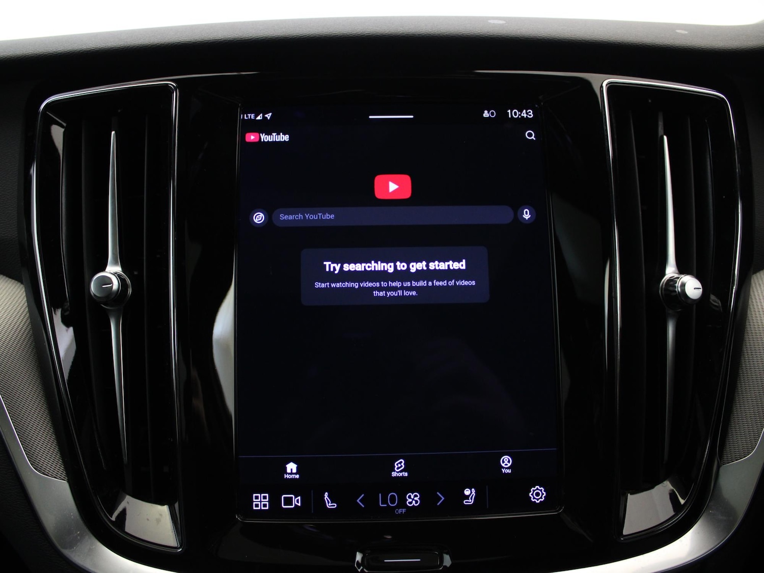 Used Volvo V60 2022 for sale - 77635133: Photo 30