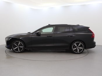 Used Volvo V60 2022 for sale - 77635133: Photo