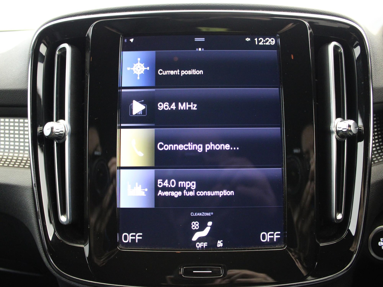 Used Volvo XC40 2021 for sale - 76692349: Photo 17