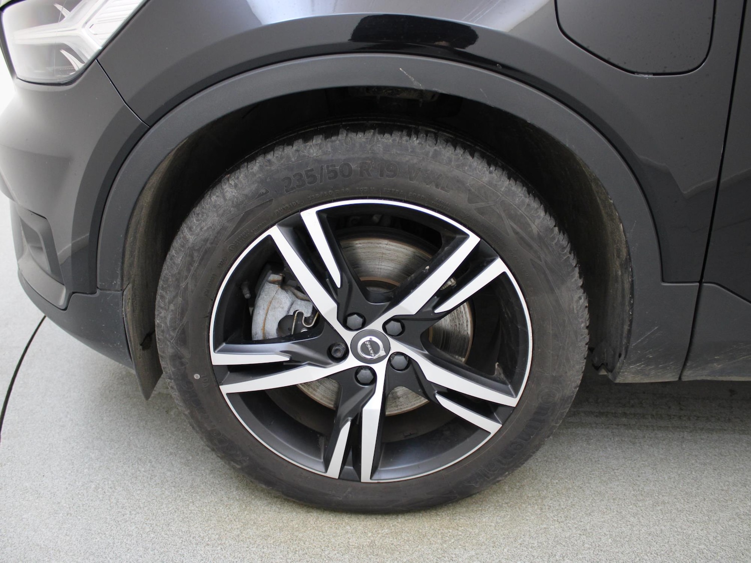 Used Volvo XC40 2021 for sale - 76692349: Photo 41