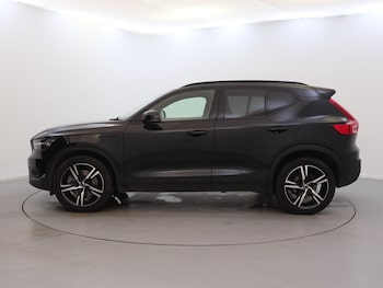 Used Volvo XC40 2021 for sale - 76692349: Photo