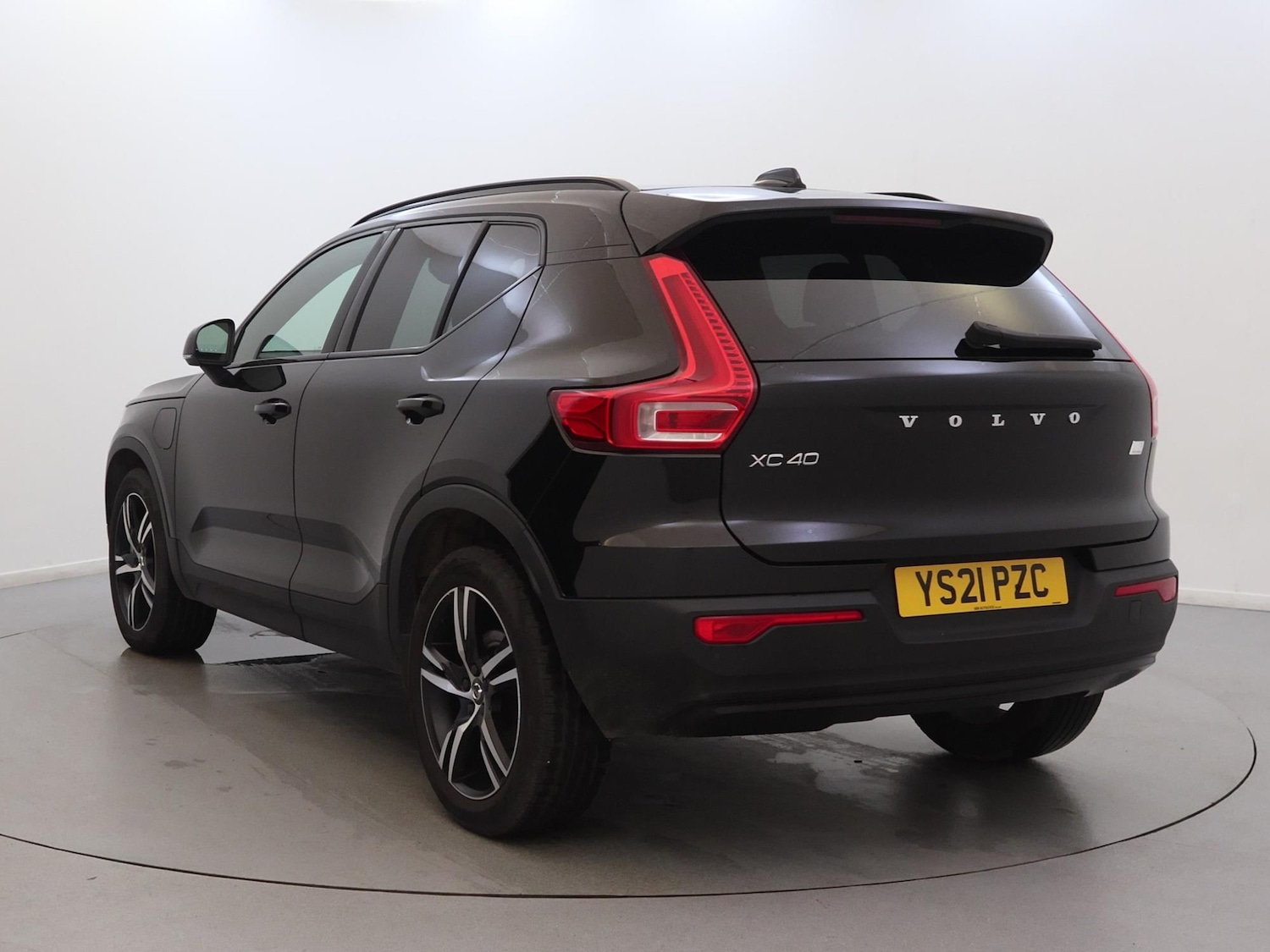Used Volvo XC40 2021 for sale - 76692349: Photo 7