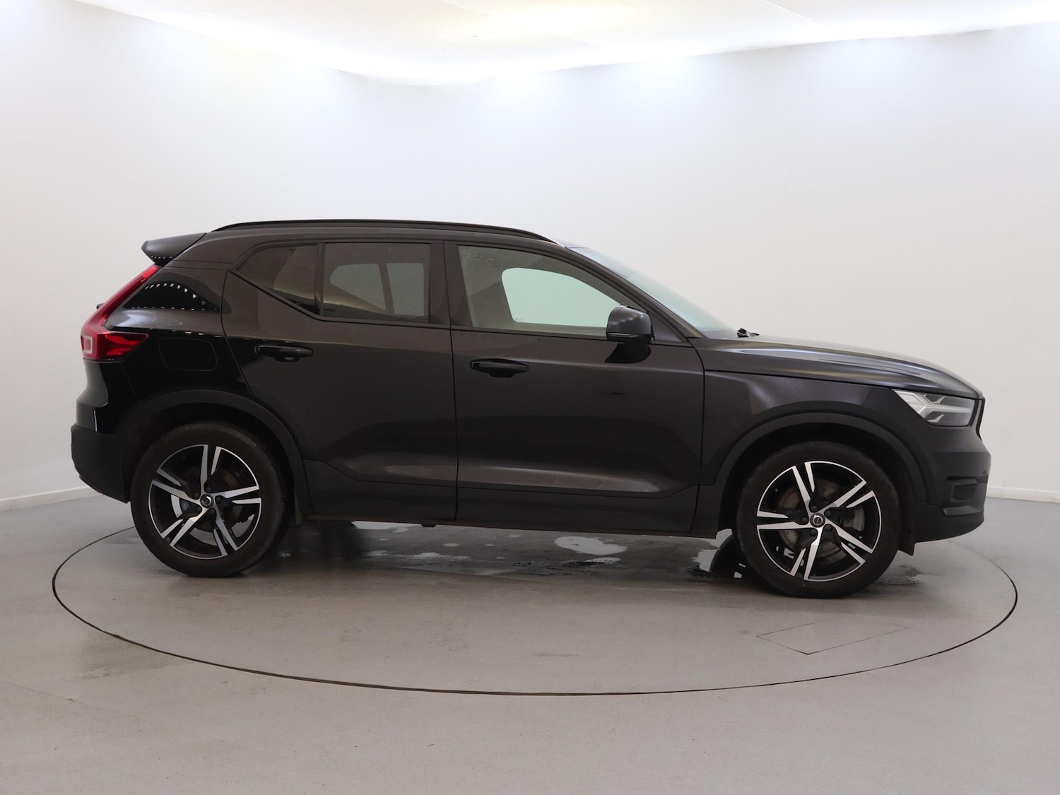 Used Volvo XC40 2021 for sale - 76692349: Photo 8