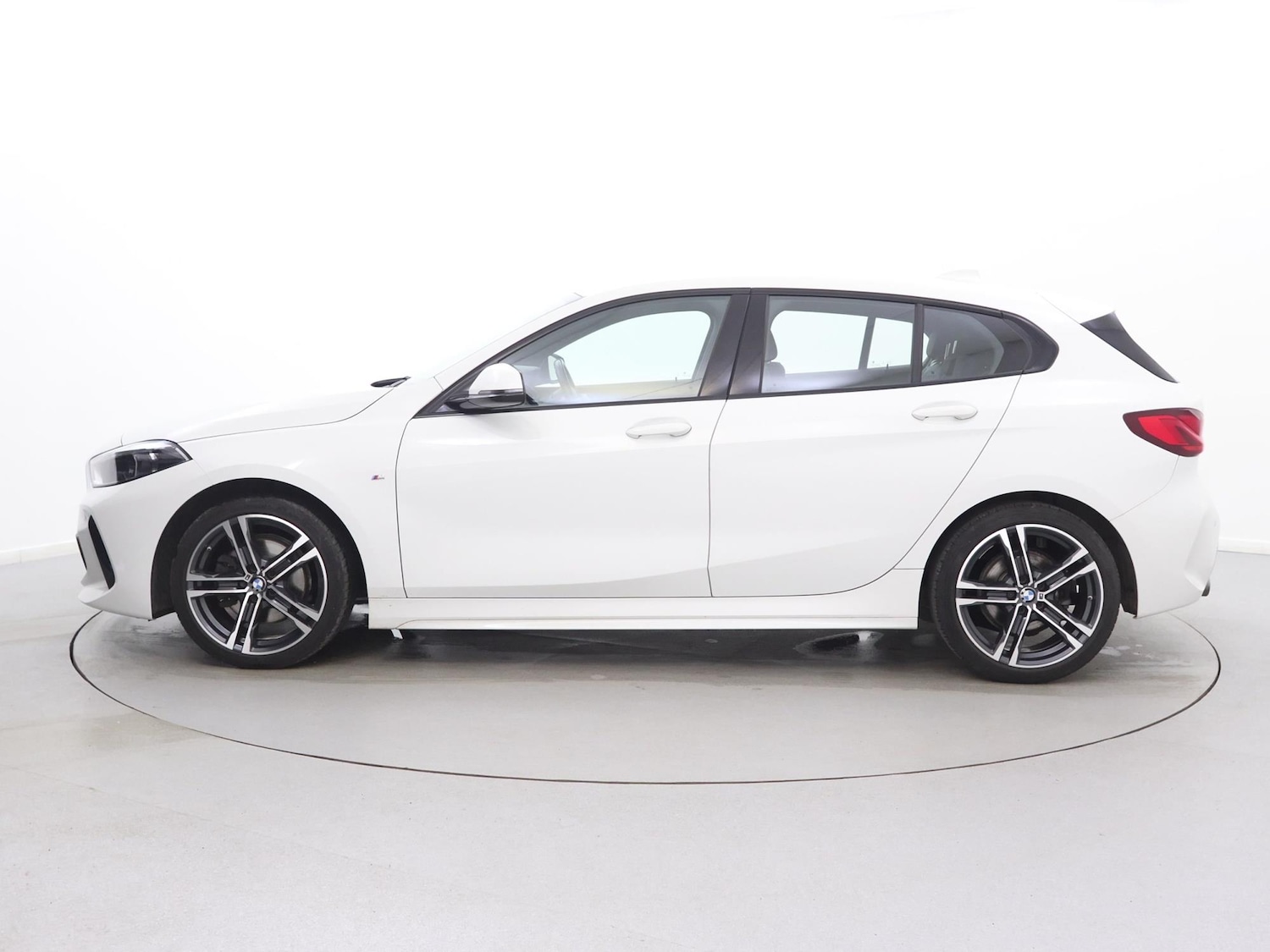 Used BMW 1 Series 2022 for sale - 77361846: Photo 4