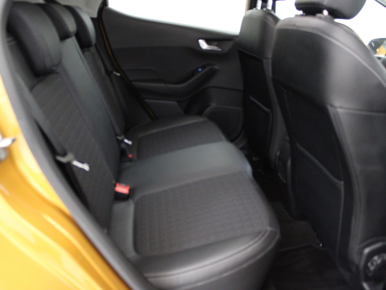 Used Ford Fiesta 2018 for sale - 76047392: Photo 14