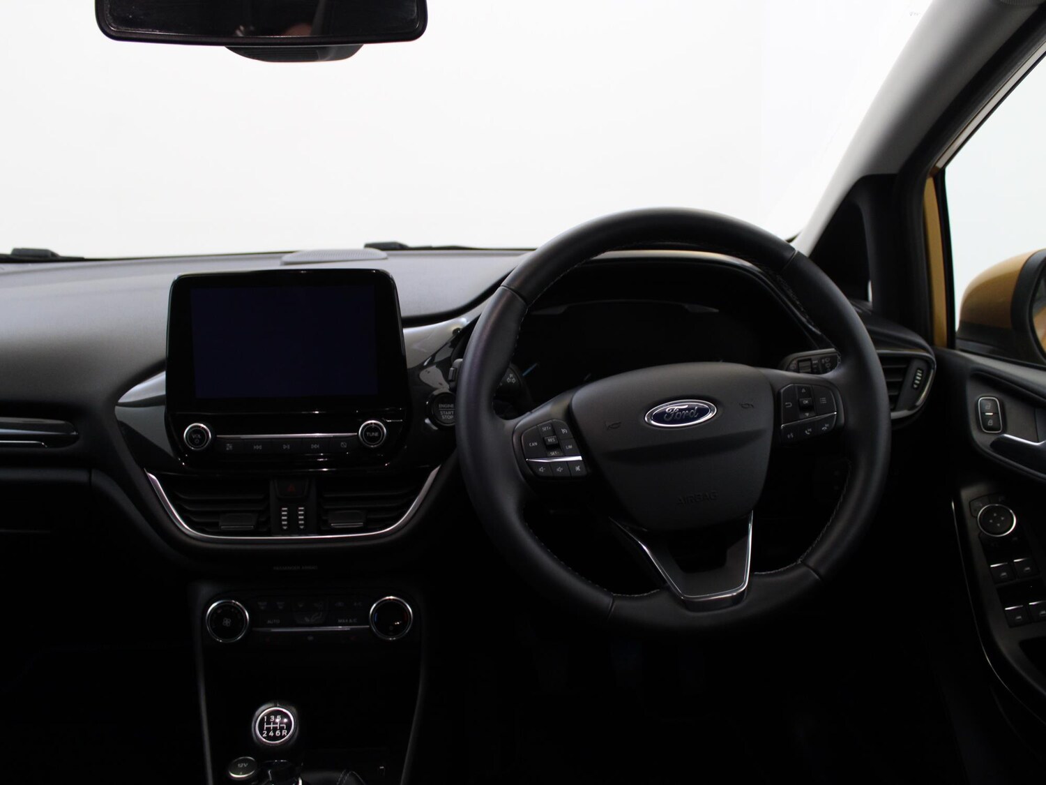 Used Ford Fiesta 2018 for sale - 76047392: Photo 15