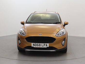 Used Ford Fiesta 2018 for sale - 76047392: Photo