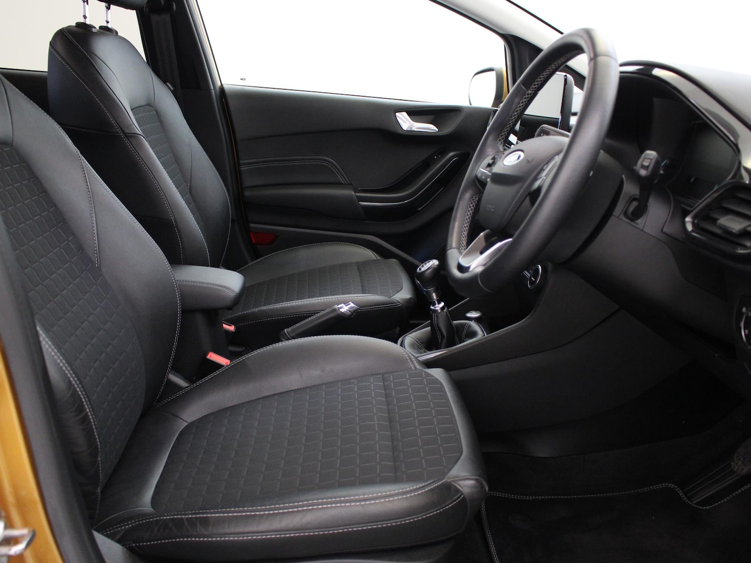 Used Ford Fiesta 2018 for sale - 76047392: Photo 9