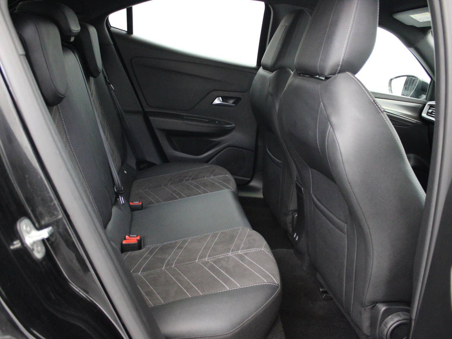 Used Vauxhall Mokka 2024 for sale - 76311124: Photo 14