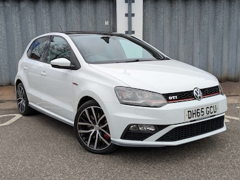 Used Volkswagen Polo 2016 for sale - 77829489: Photo