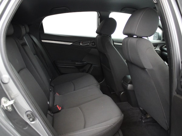 Used Honda Civic 2017 for sale - 76263882: Photo 11