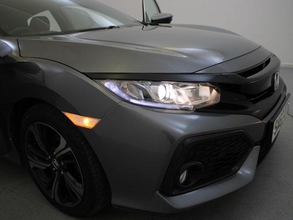 Used Honda Civic 2017 for sale - 76263882: Photo 39