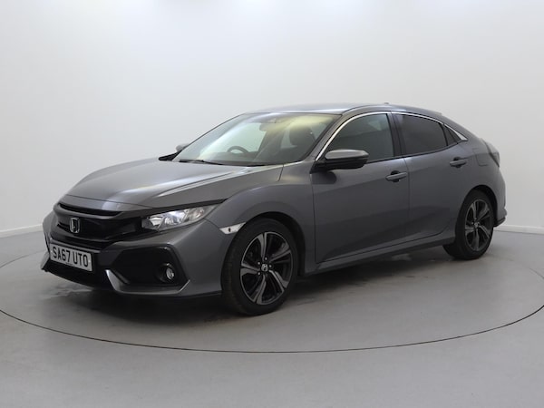 Used Honda Civic 2017 for sale - 76263882: Photo 3