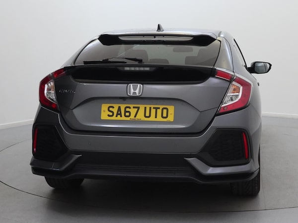 Used Honda Civic 2017 for sale - 76263882: Photo 6