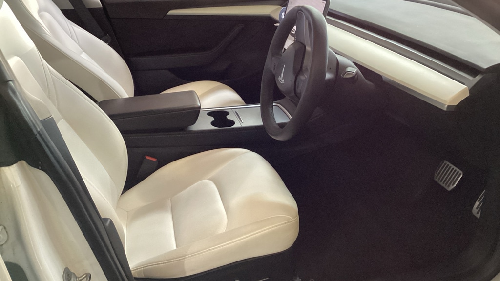 Used Tesla Model 3 2023 for sale - 76755421: Photo 8