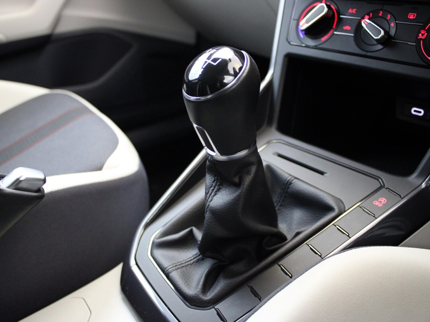 Used Volkswagen Polo 2021 for sale - 76353268: Photo 31