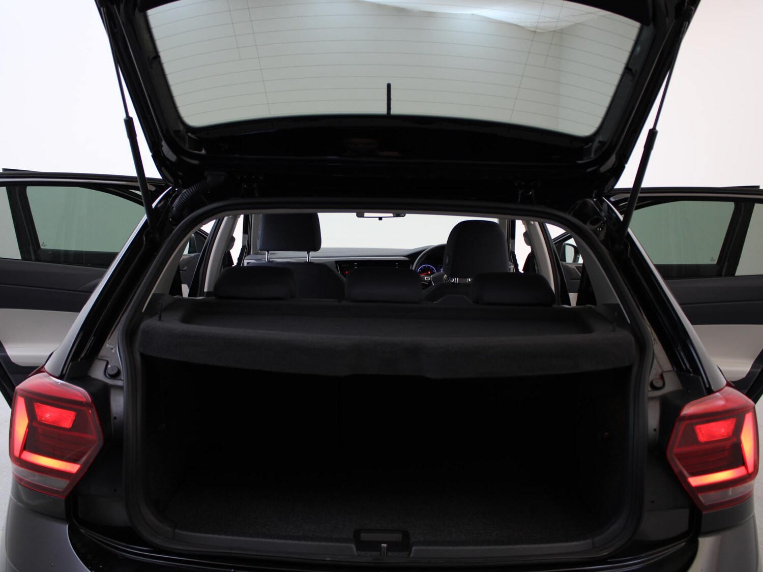 Used Volkswagen Polo 2021 for sale - 76353268: Photo 42